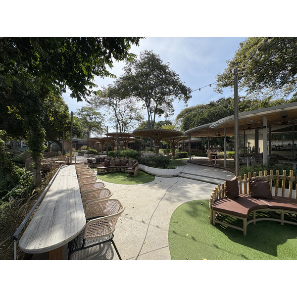 Picture Thailand Pattaya Oxygen Restaurant 2024-12 68 - Journey Oxygen Restaurant