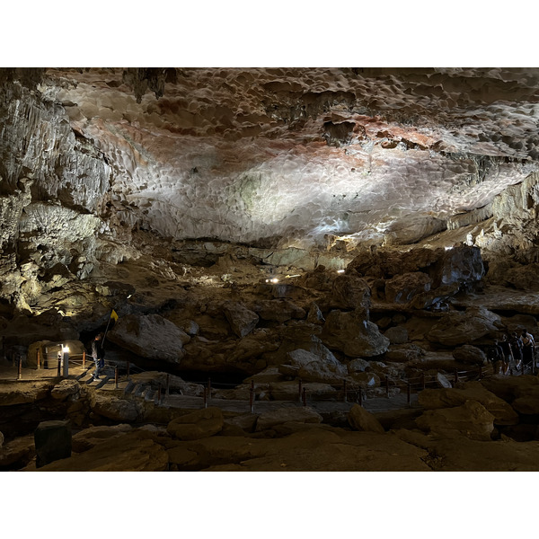 Picture Vietnam Ha Long Bay Sung Sot Cave 2024-01 68 - Discovery Sung Sot Cave