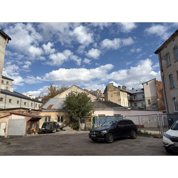 Picture Ukraine Lviv 2024-10 353 - Discovery Lviv
