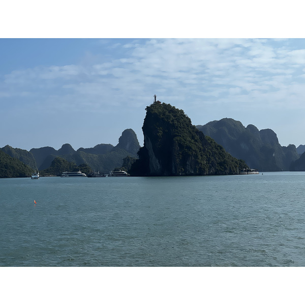 Picture Vietnam Ha Long Bay 2024-01 27 - Discovery Ha Long Bay