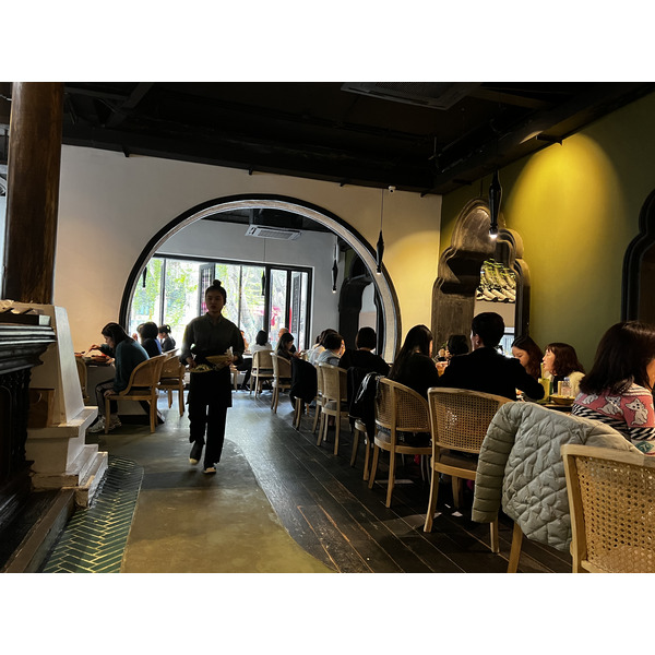Picture Vietnam Hanoi Sadhu Vegetarian Restaurant 2024-01 38 - Around Sadhu Vegetarian Restaurant