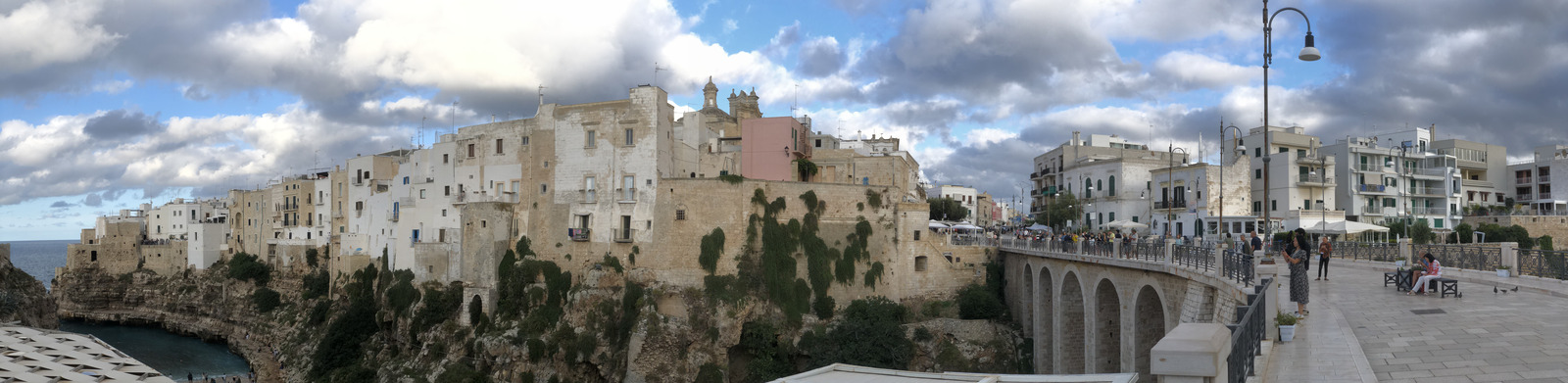 Picture Italy Polignano a mare 2024-09 17 - Tourist Polignano a mare