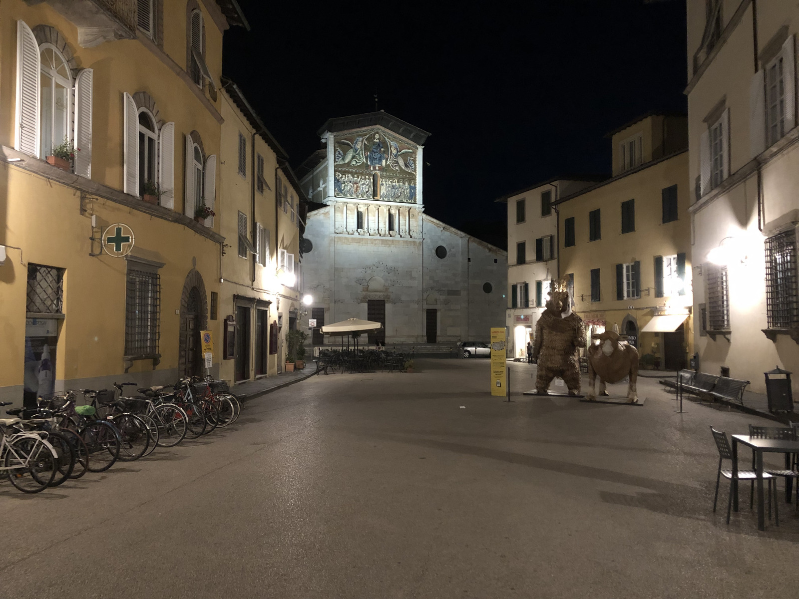 Picture Italy Lucques 2024-09 21 - Car Rental Lucques