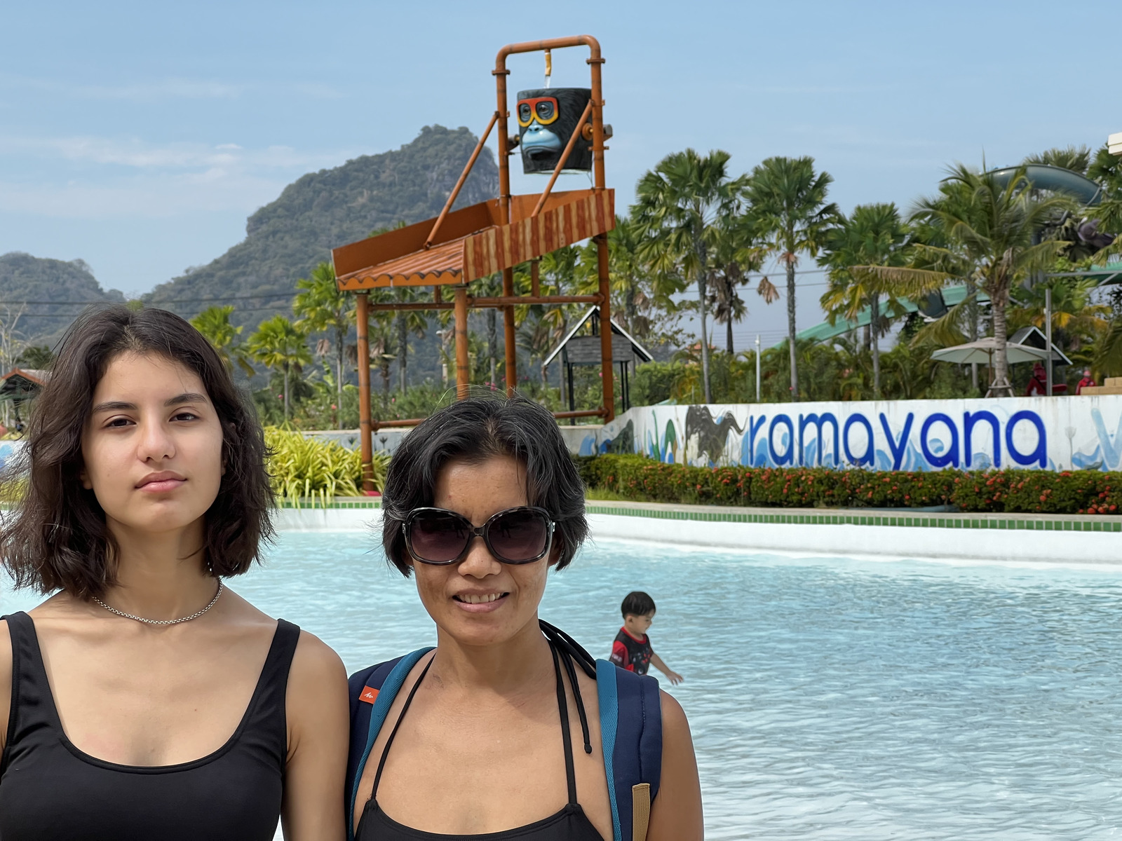 Picture Thailand Pattaya Perso 2023-12 24 - Perspective Perso