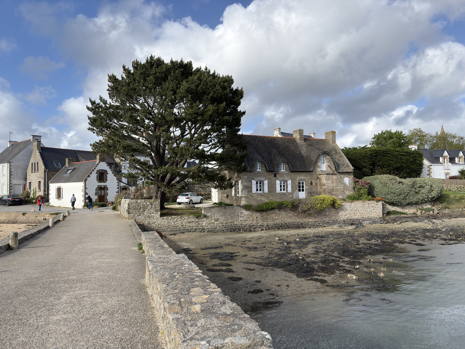 Picture France Belz 2026-04 45 - Trip Belz