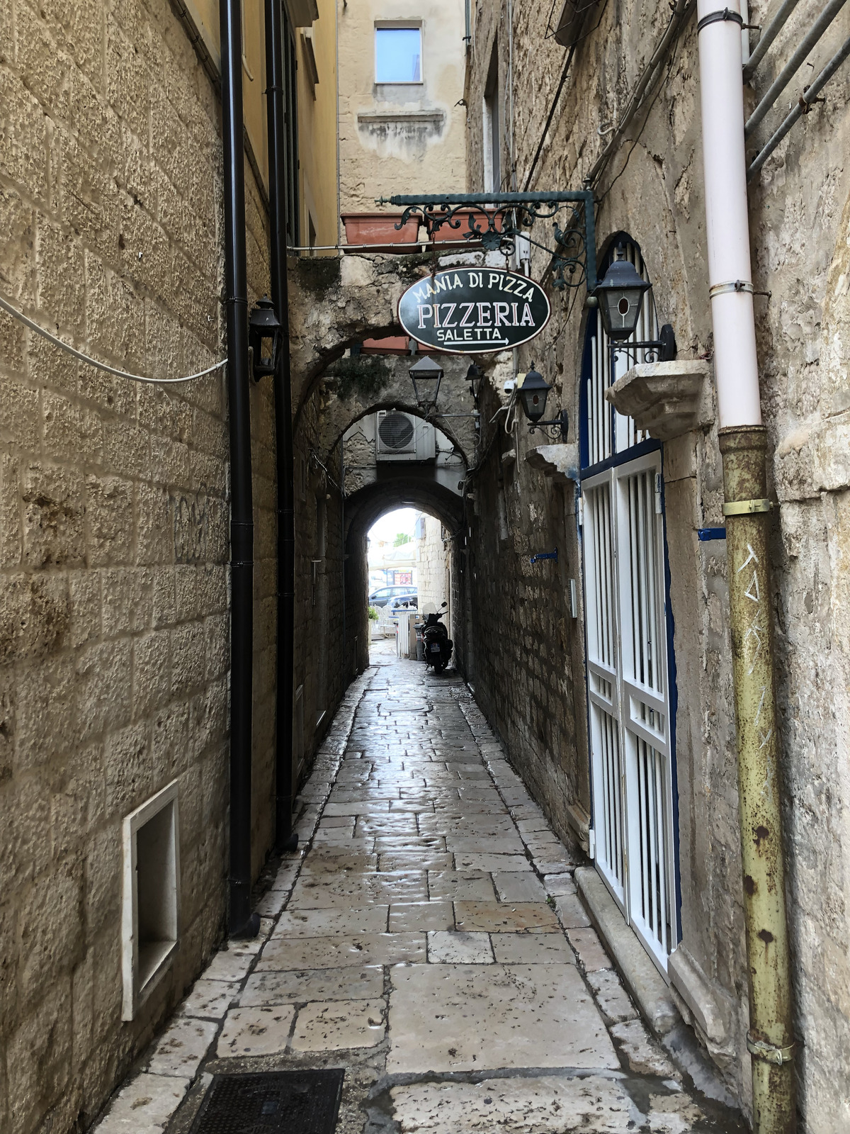 Picture Italy Trani 2024-09 78 - Journey Trani