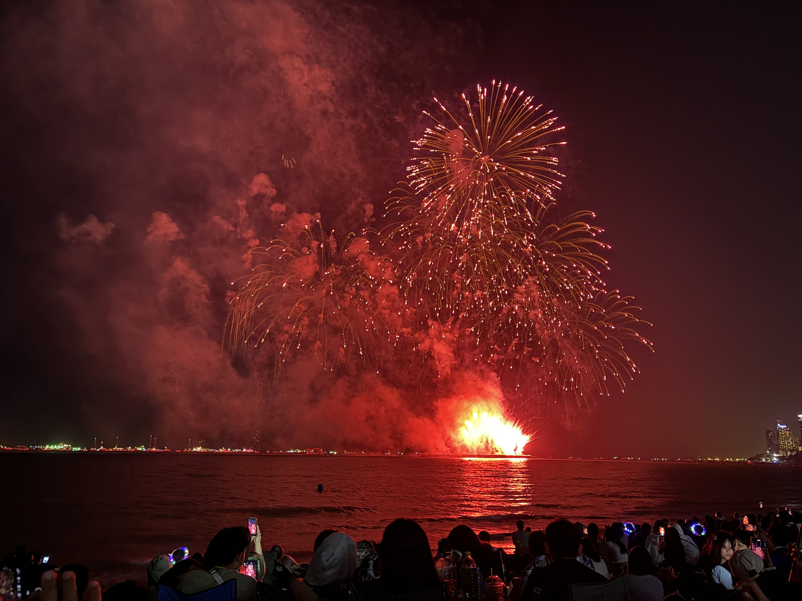 Picture Thailand Pattaya Fireworks 2024-12 79 - Visit Fireworks