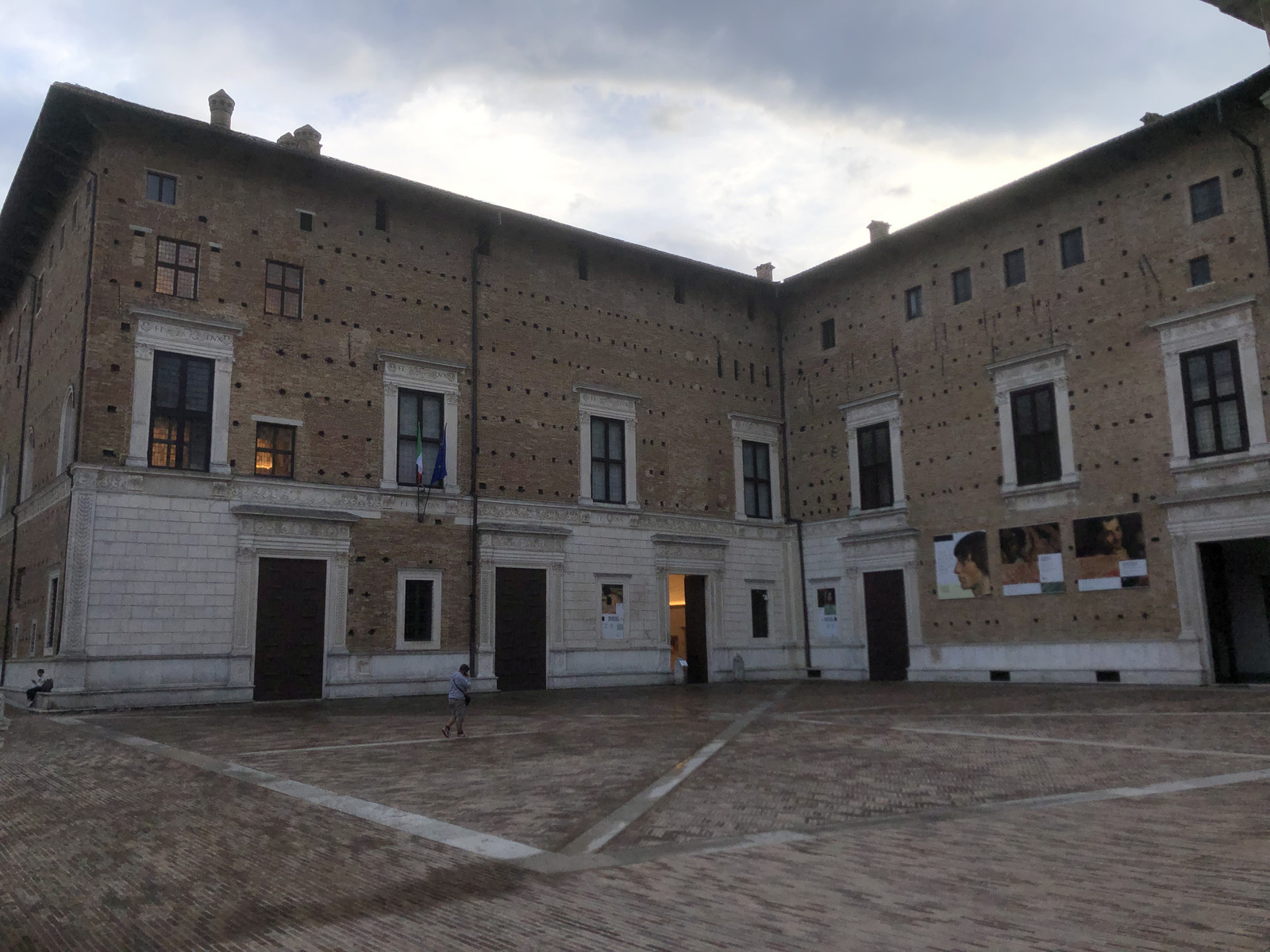 Picture Italy Urbino 2024-09 448 - Sight Urbino