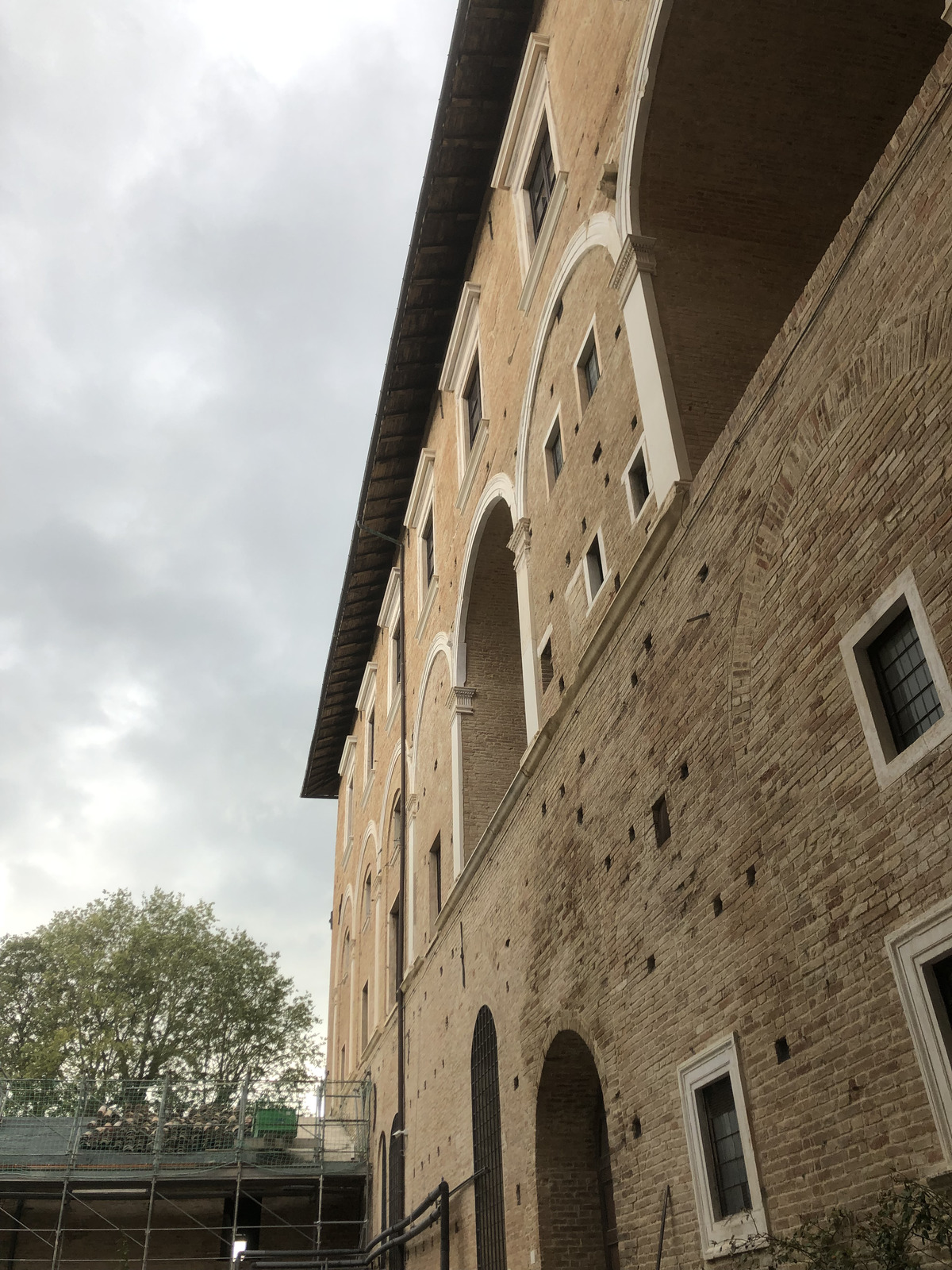 Picture Italy Urbino 2024-09 87 - Trips Urbino