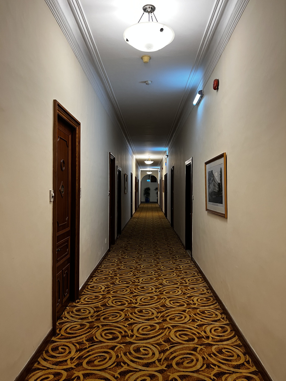 Picture Vietnam Saigon Continental Hotel 2024-01 0 - Car Rental Continental Hotel