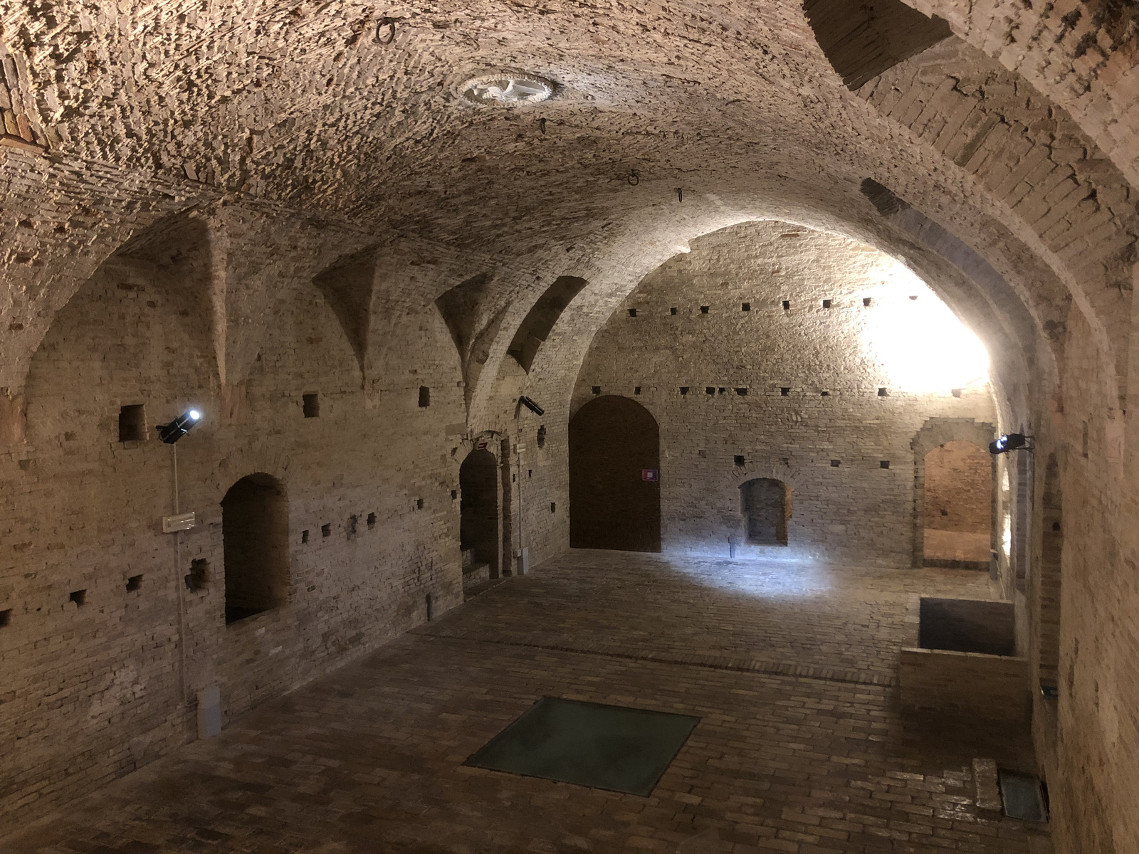 Picture Italy Urbino 2024-09 324 - Photographer Urbino