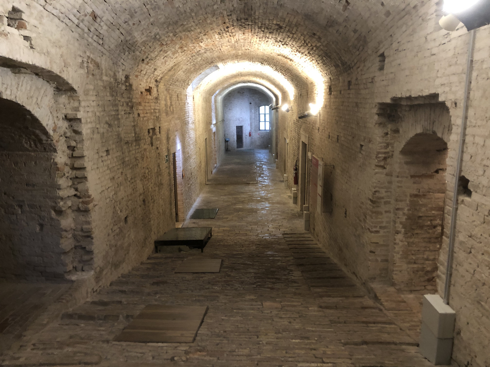 Picture Italy Urbino 2024-09 345 - Travel Urbino