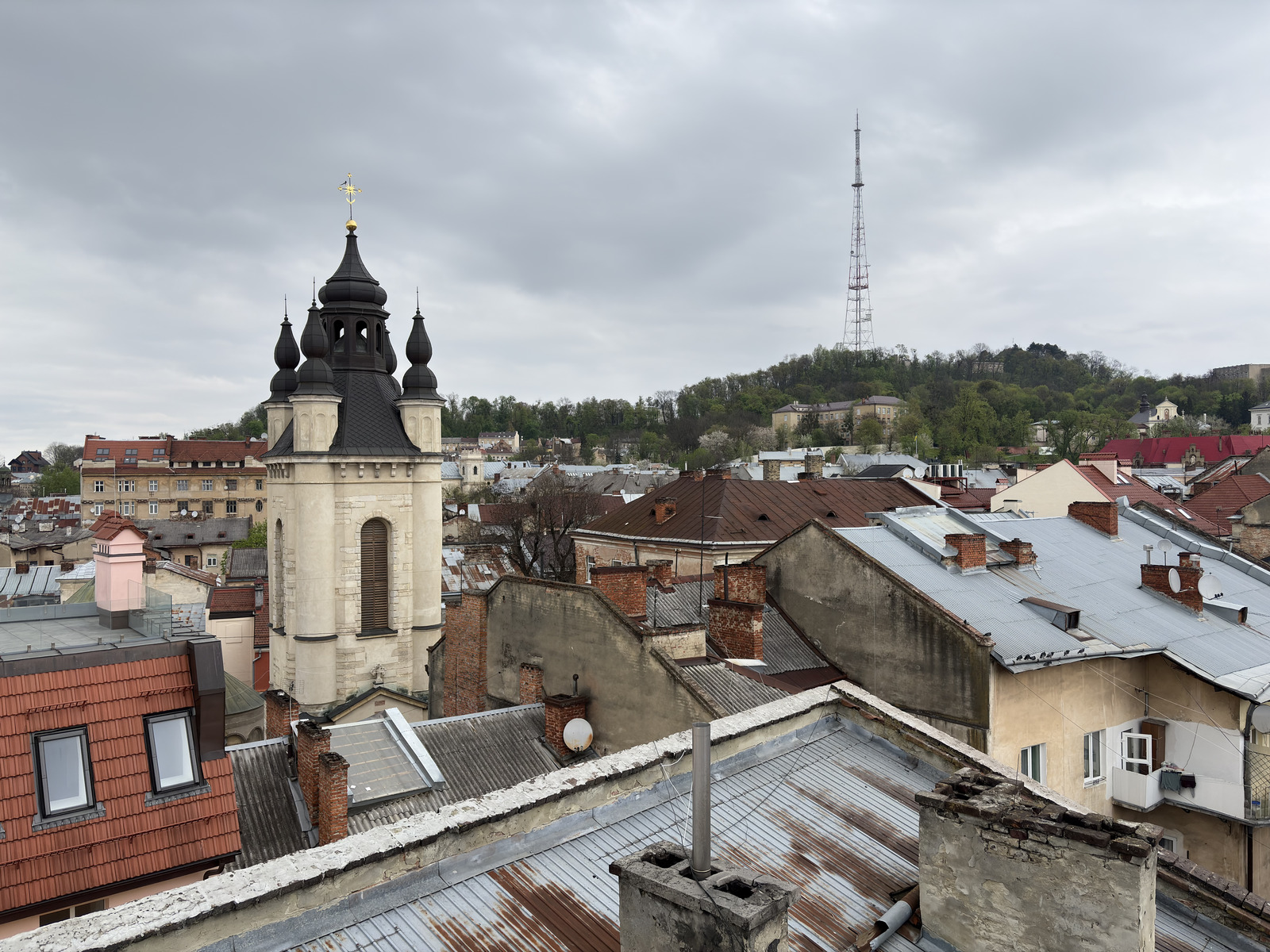 Picture Ukraine Lviv 2025-04 152 - Perspective Lviv
