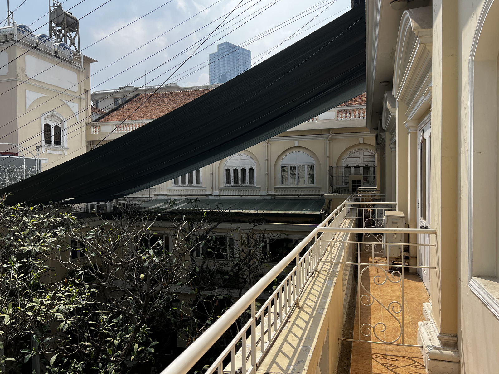 Picture Vietnam Saigon Continental Hotel 2024-01 45 - Journey Continental Hotel