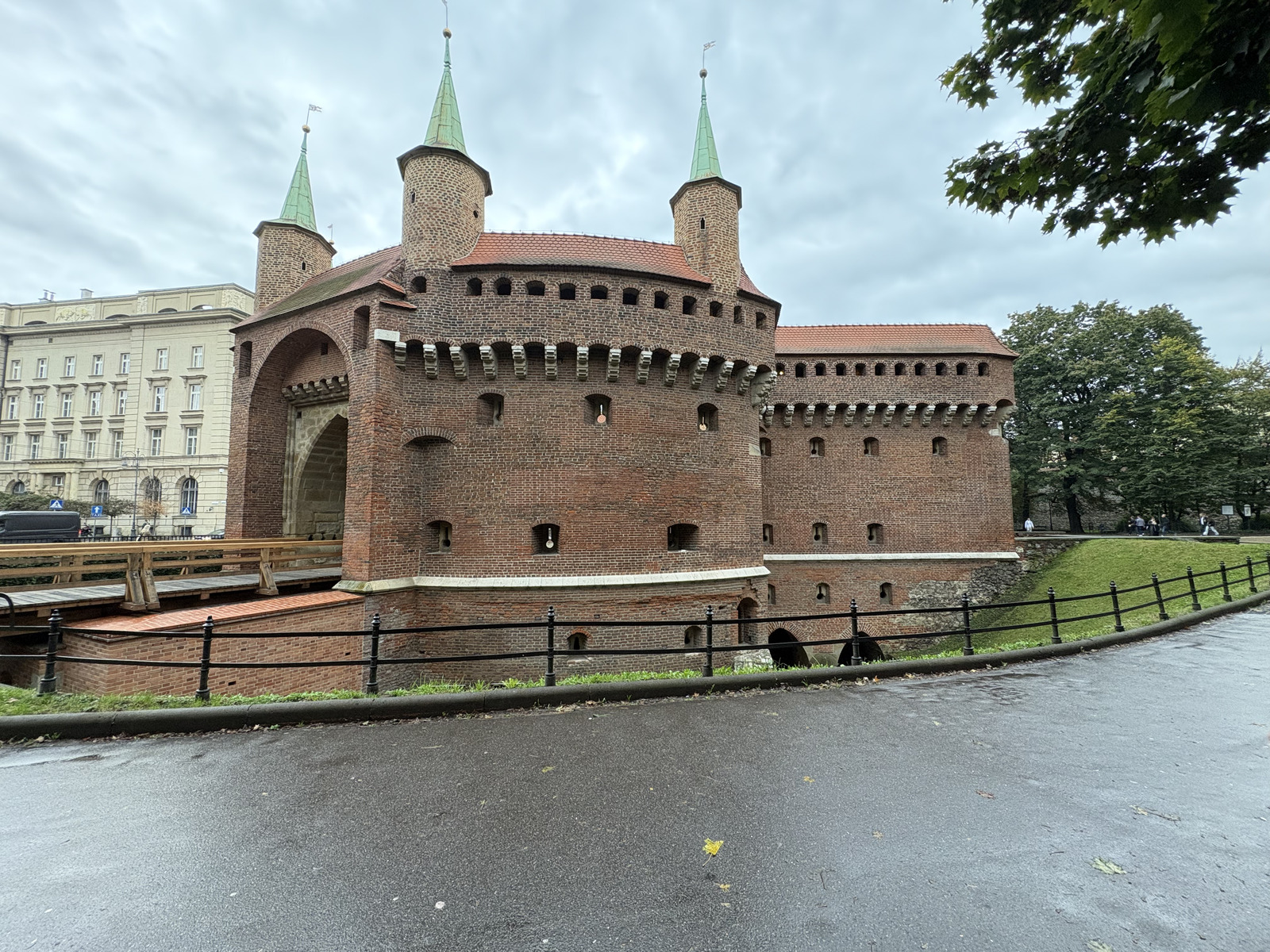 Picture Poland Krakow 2024-10 198 - Perspective Krakow