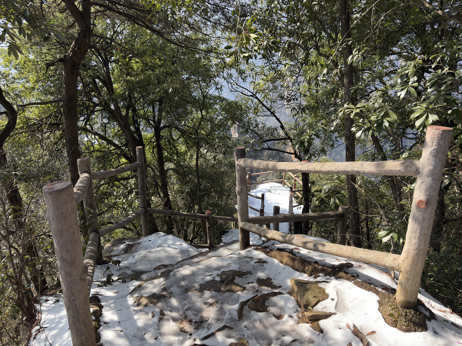 Picture China Zhangjiajie Tianzi Mountrain 2026-01 224 - Sightseeing Tianzi Mountrain