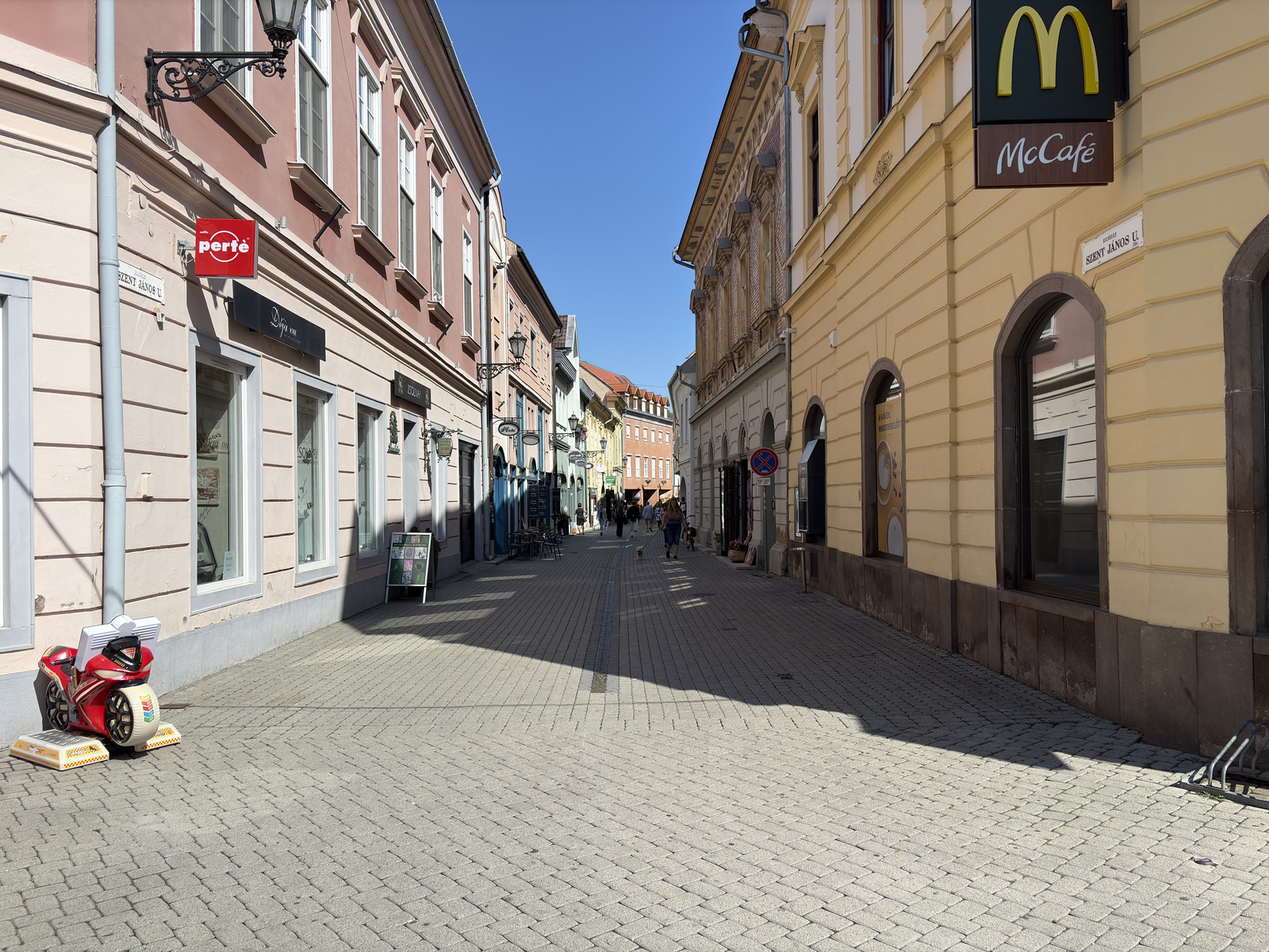 Picture Hungary Eger 2025-09 19 - Tourist Attraction Eger