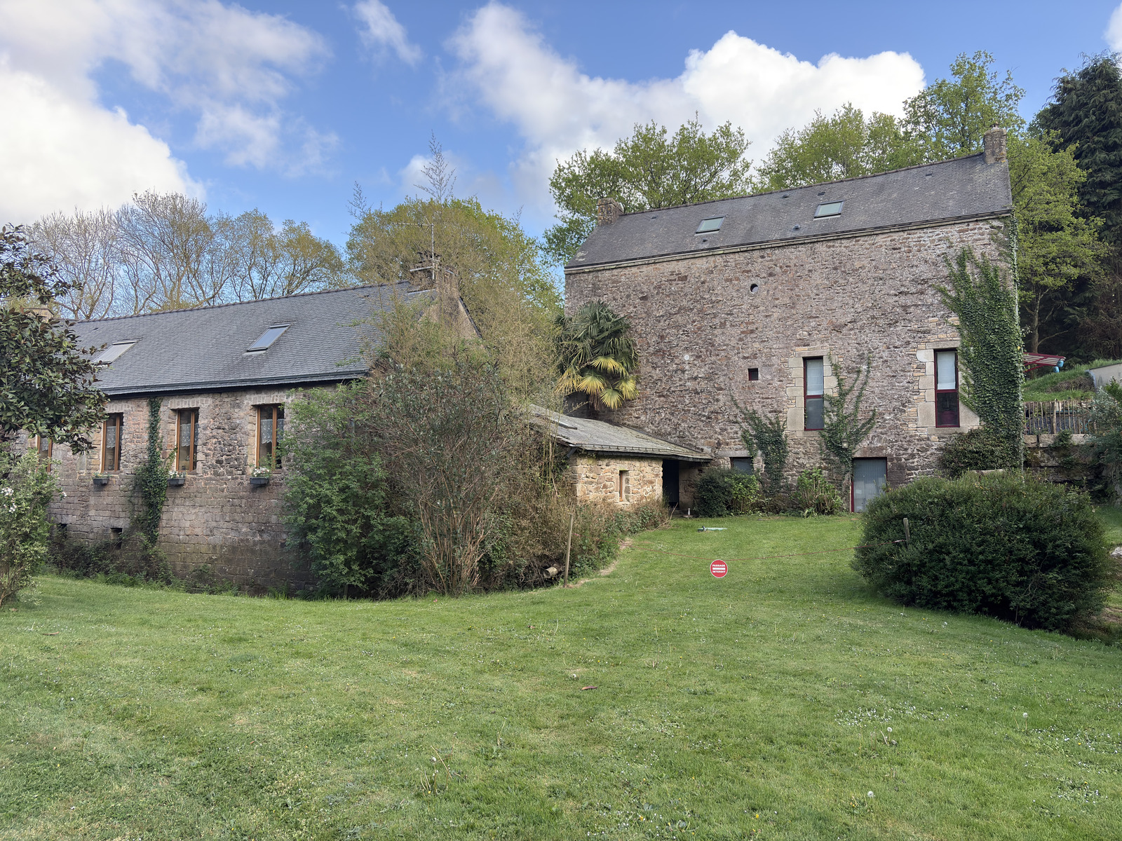 Picture France Local Mendon 2026-04 8 - Photos Local Mendon