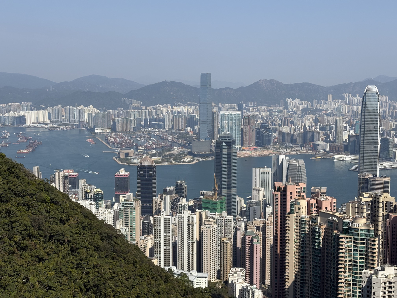 Picture Hong-Kong Hong Kong Island 2026-01 13 - Road Hong Kong Island