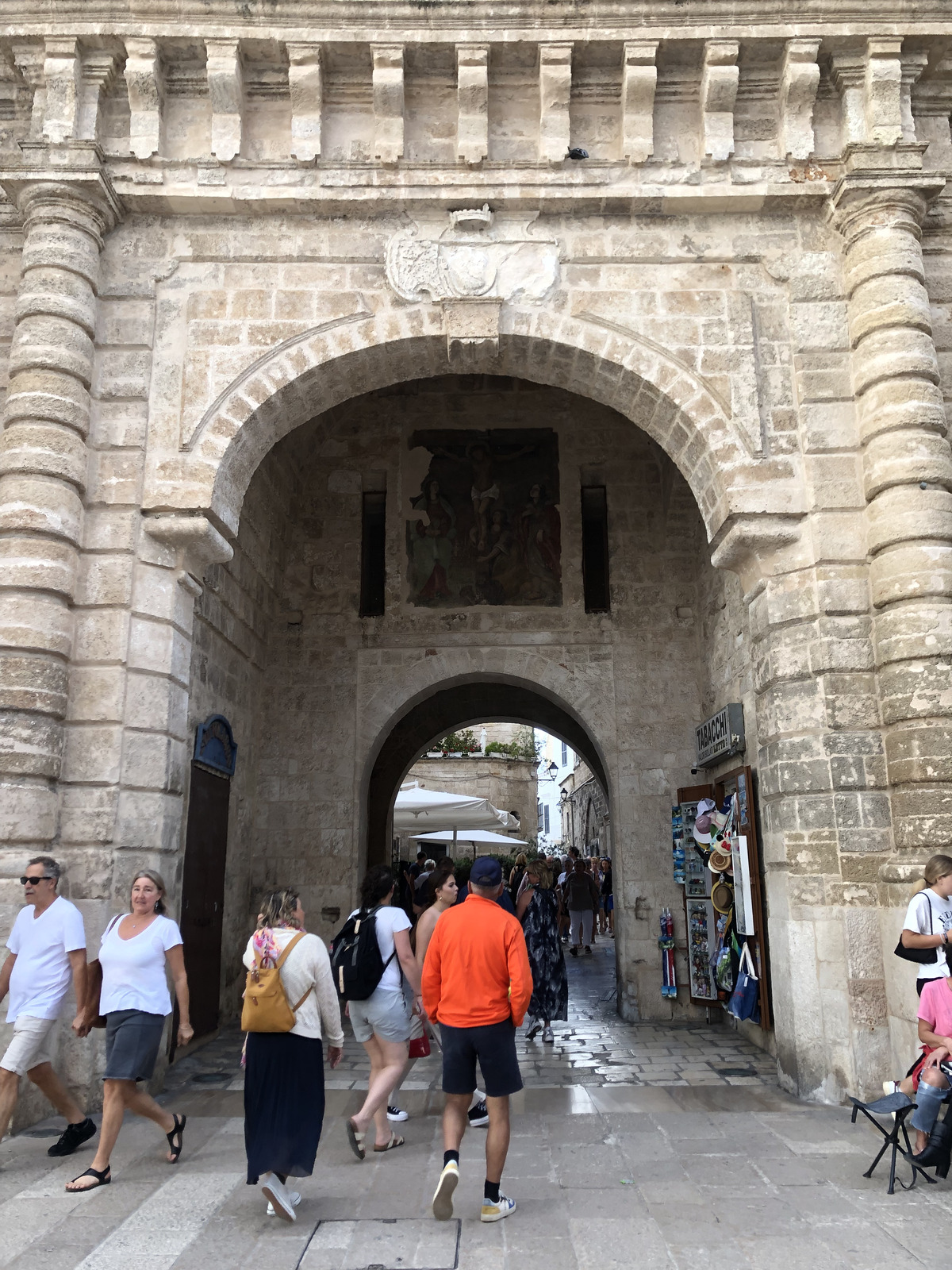 Picture Italy Polignano a mare 2024-09 50 - Shopping Mall Polignano a mare