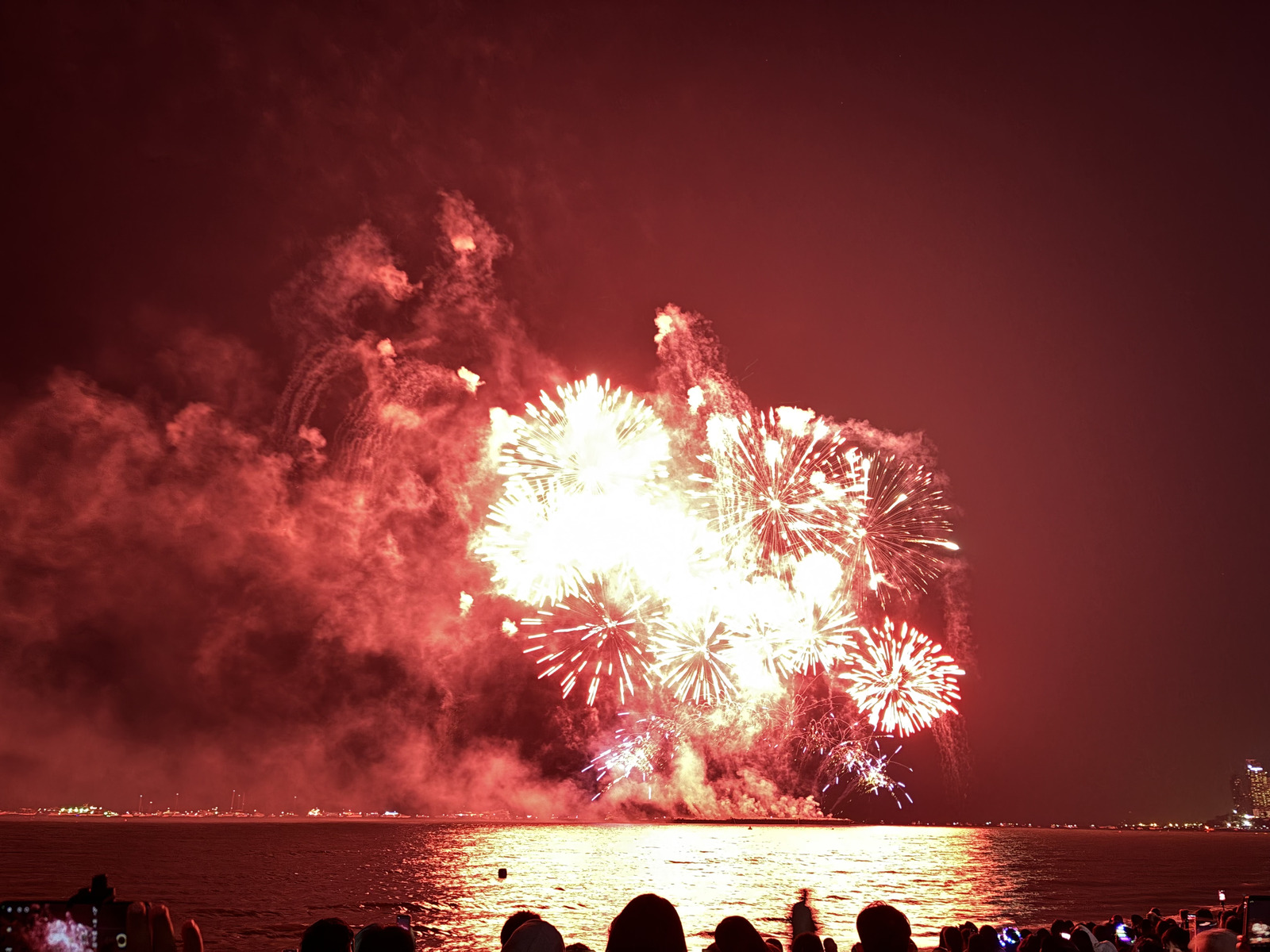 Picture Thailand Pattaya Fireworks 2024-12 88 - Randonee Fireworks