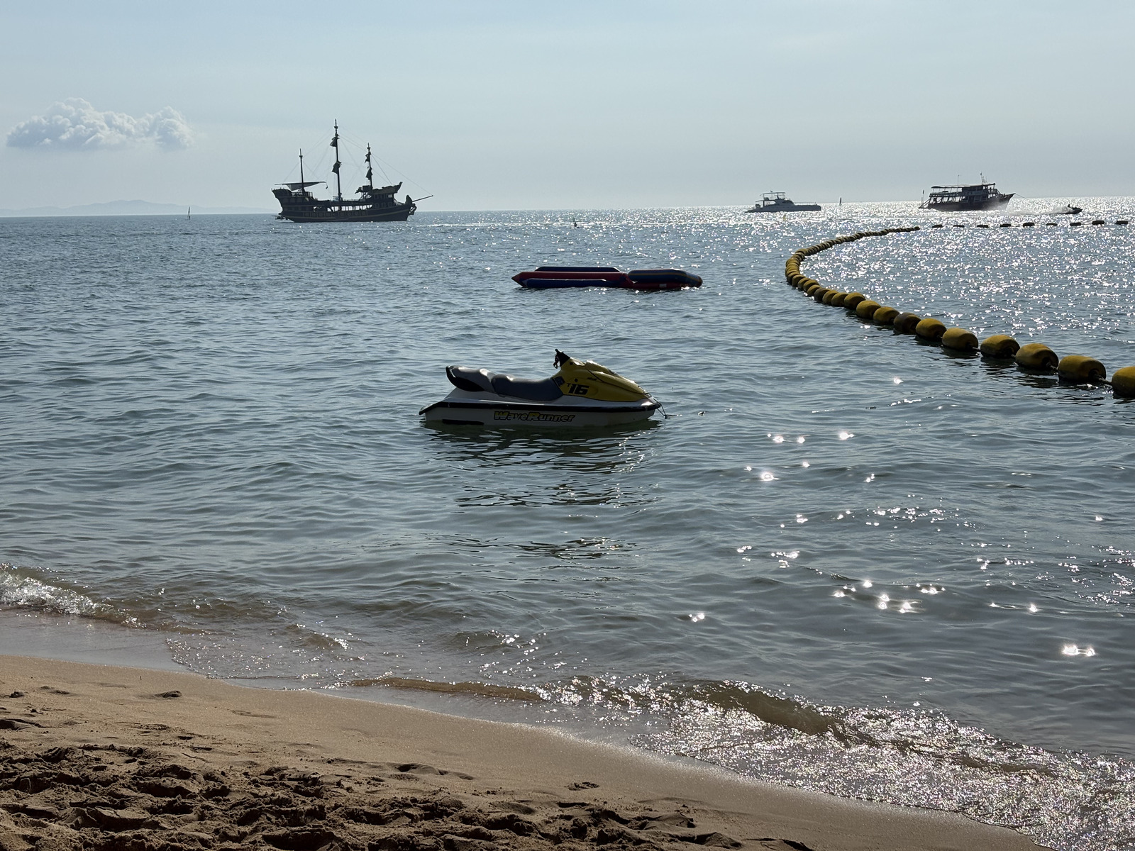 Picture Thailand Pattaya Dongtan beach 2025-12 23 - Travel Dongtan beach