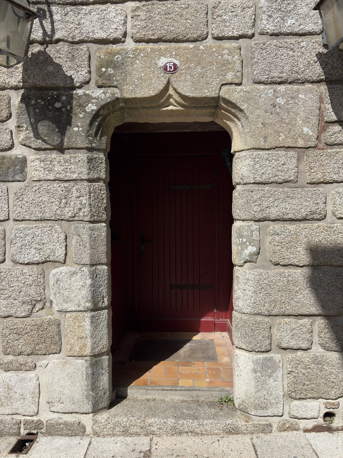 Picture France Concarneau Ville close 2026-04 61 - Shopping Mall Ville close