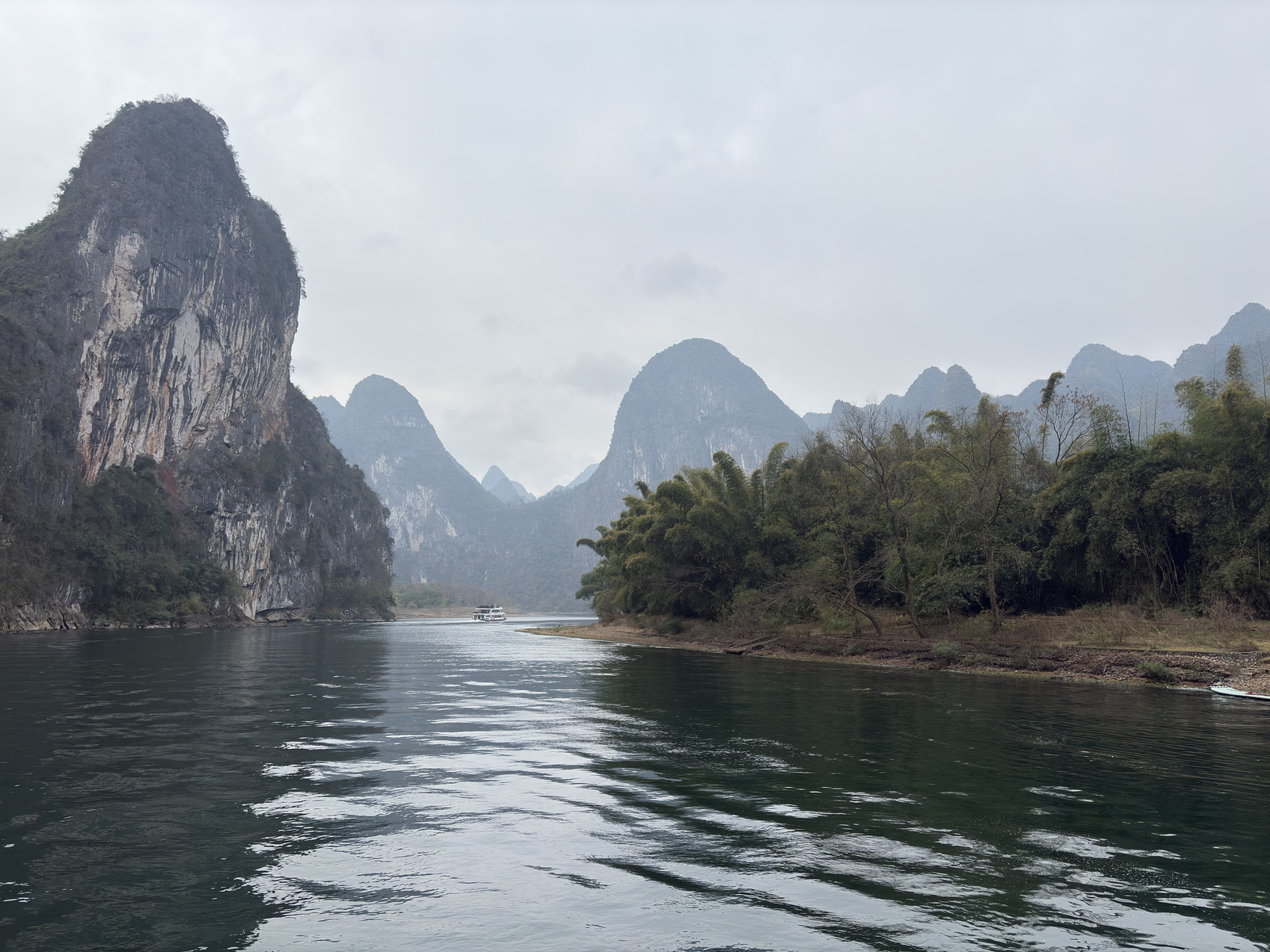 Picture China Guilin to Yangshuo cruise 2026-01 129 - Perspective Guilin to Yangshuo cruise
