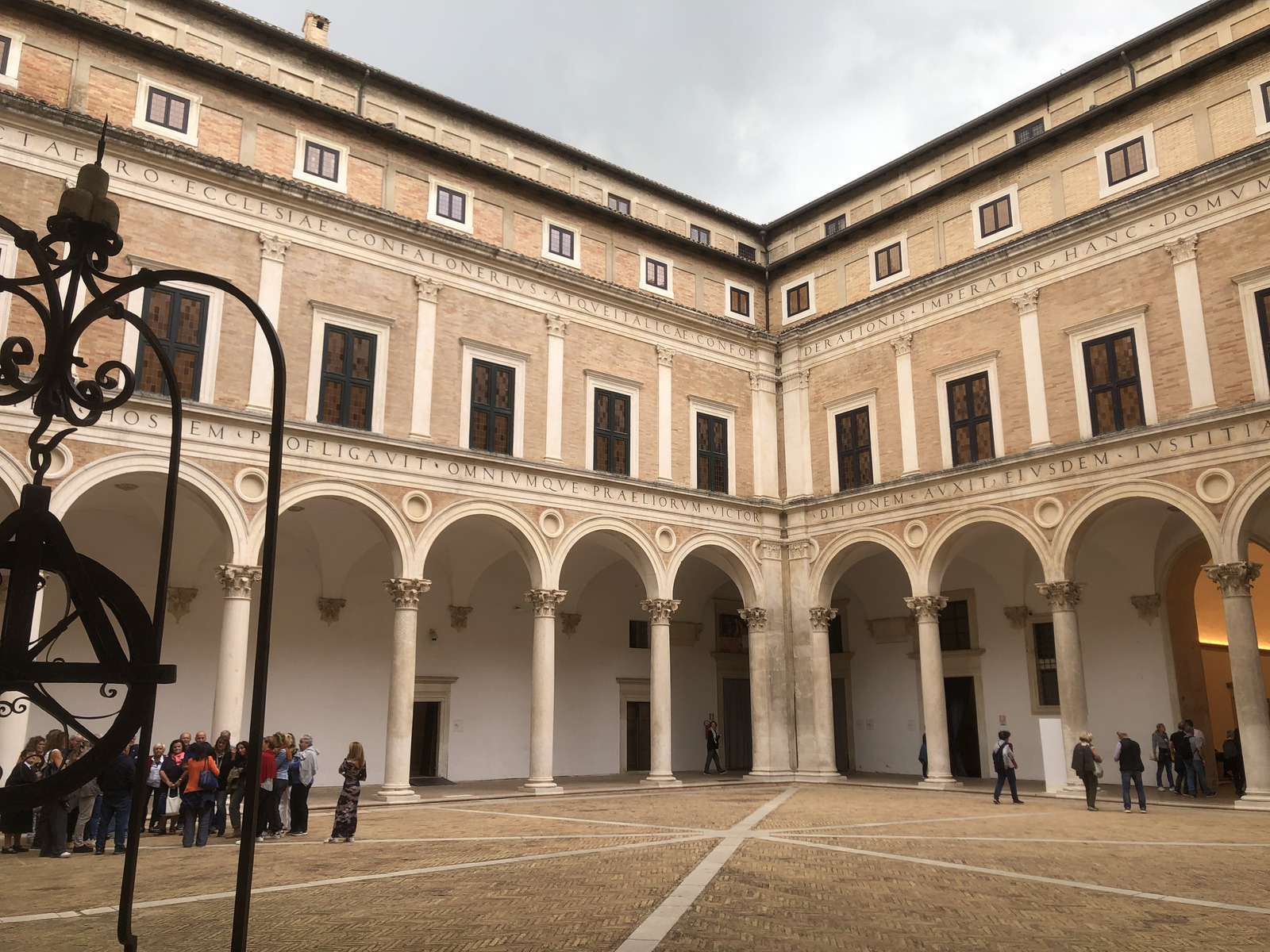 Picture Italy Urbino 2024-09 508 - Sight Urbino