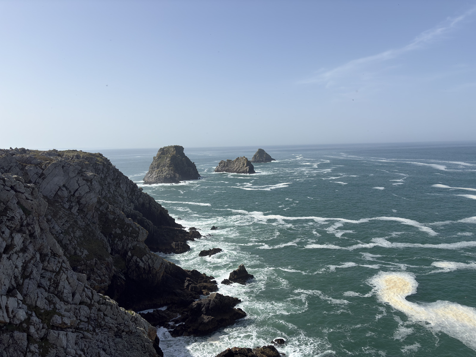 Picture France Crozon Pen Hir 2026-04 46 - Views Pen Hir
