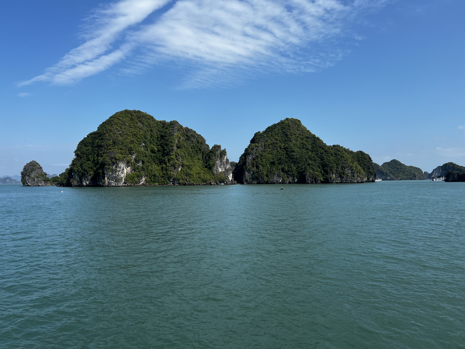 Picture Vietnam Ha Long Bay 2024-01 23 - Discover Ha Long Bay