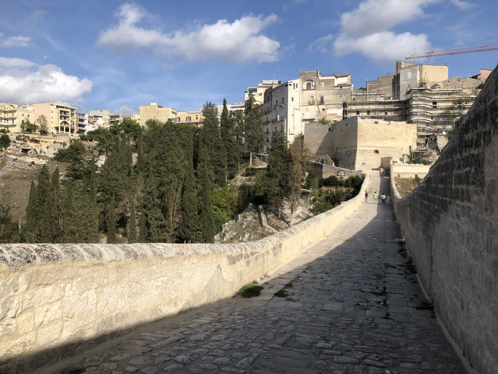 Picture Italy Gravina in Puglia 2024-09 25 - Tourist Gravina in Puglia