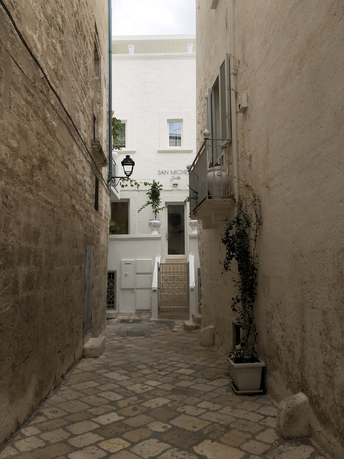 Picture Italy Polignano a mare 2024-09 71 - Perspective Polignano a mare