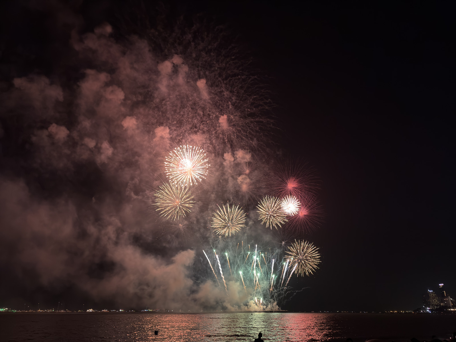 Picture Thailand Pattaya Fireworks 2024-12 62 - Photos Fireworks