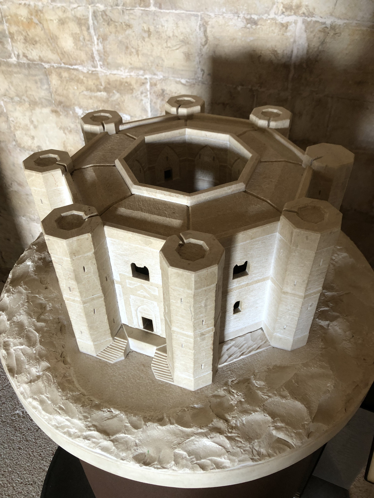 Picture Italy Castel del monte 2024-09 49 - Shopping Mall Castel del monte