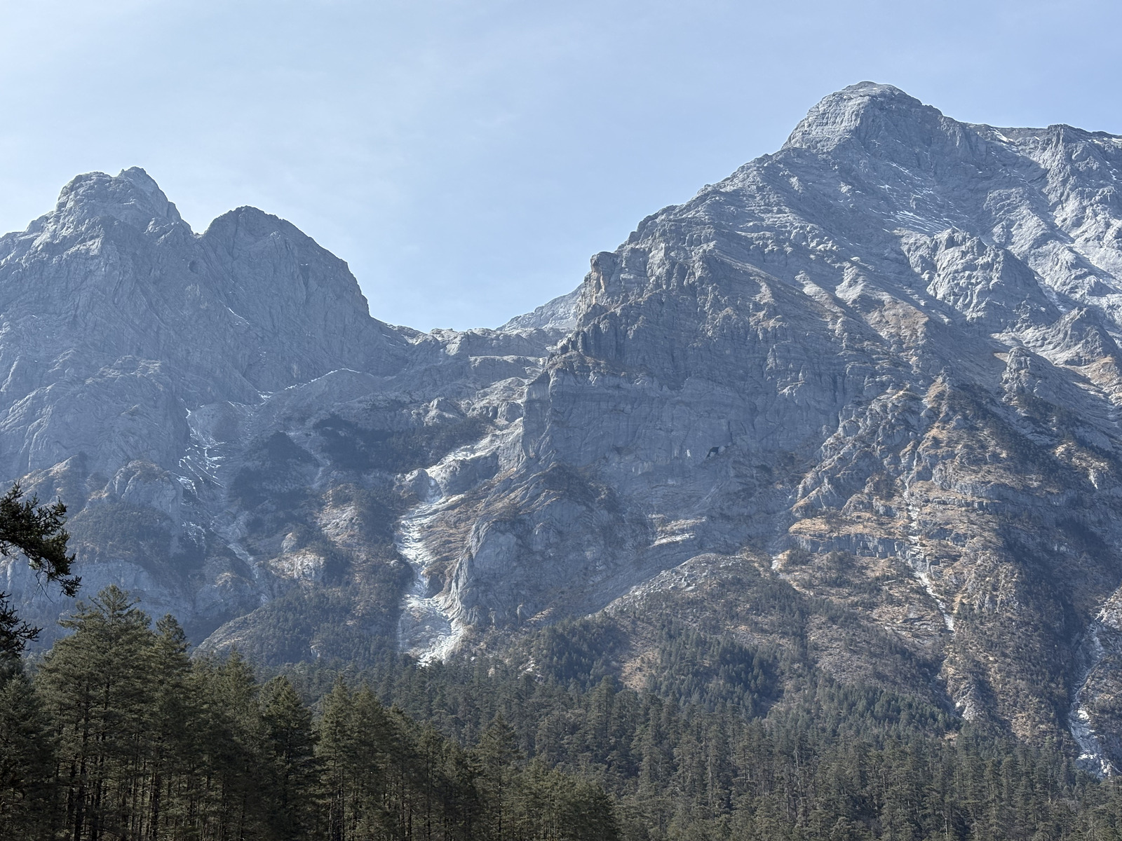 Picture China Lijiang Blue moon valley 2026-01 30 - View Blue moon valley
