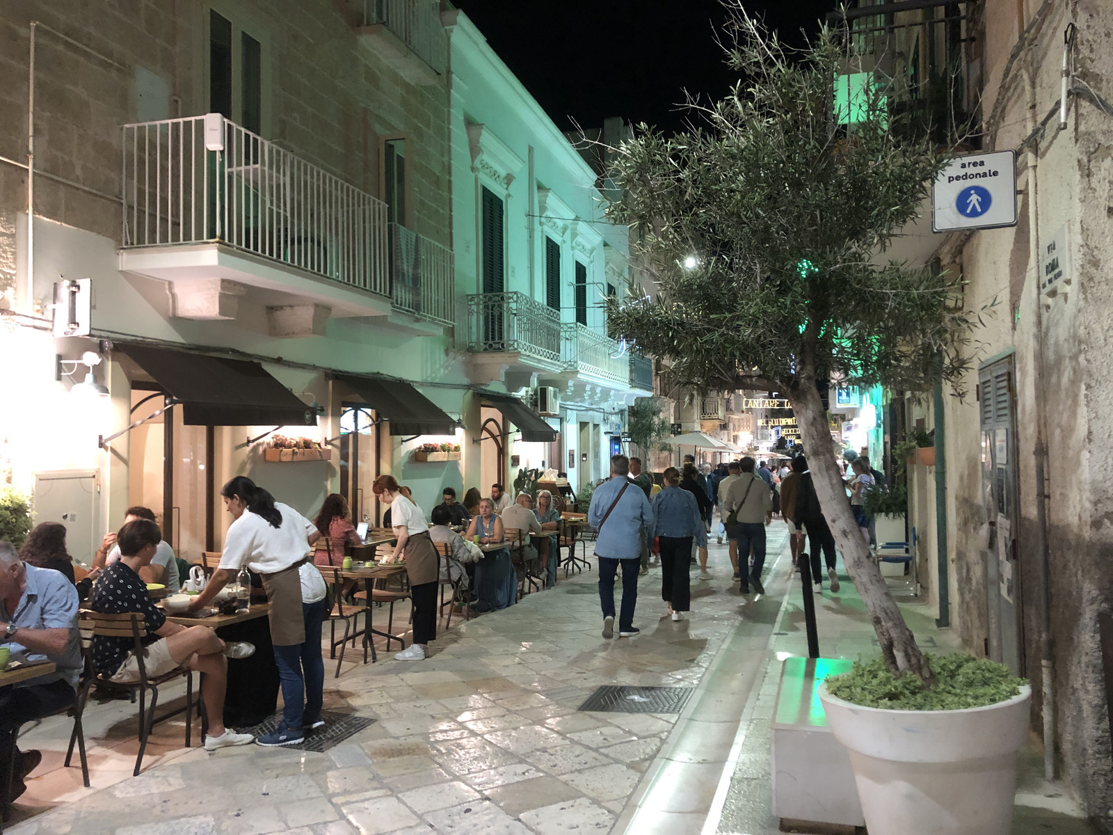 Picture Italy Polignano a mare 2024-09 90 - Sightseeing Polignano a mare