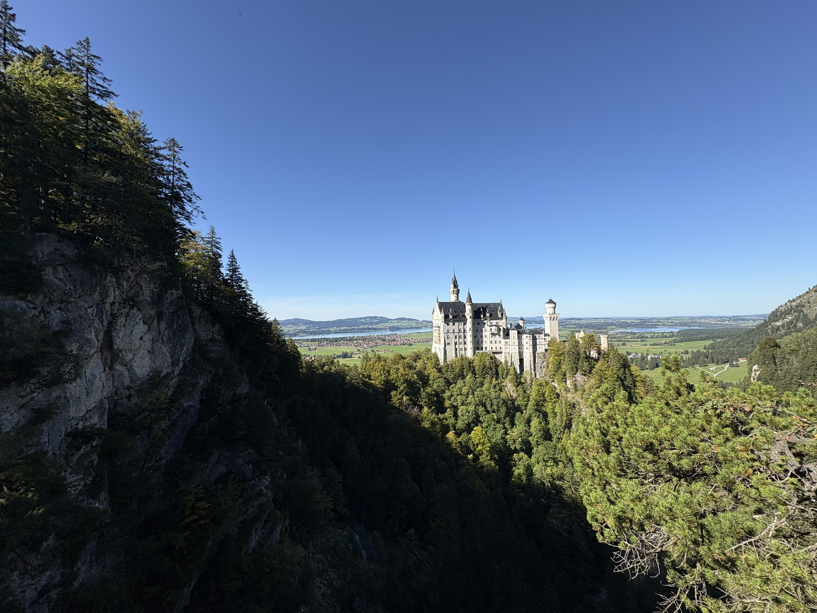Picture Germany Neuschwanstein 2025-09 74 - Tourist Attraction Neuschwanstein