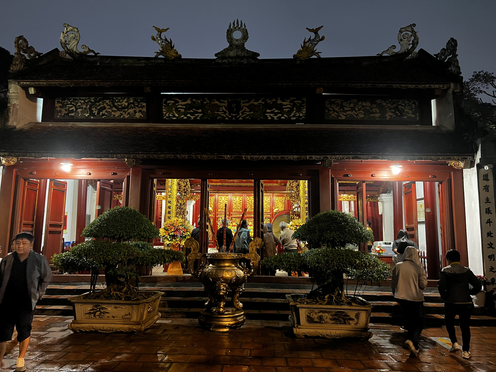 Picture Vietnam Hanoi Hoan Kiem Lake 2024-01 33 - Journey Hoan Kiem Lake