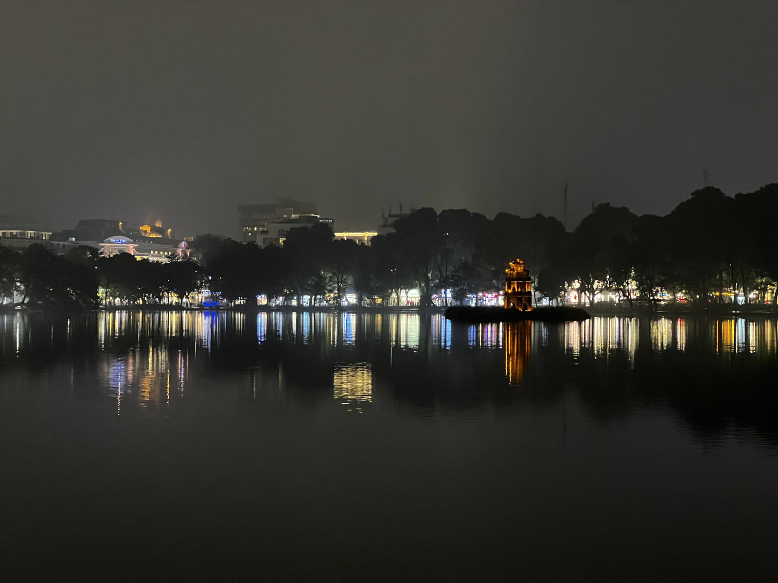 Picture Vietnam Hanoi Hoan Kiem Lake 2024-01 21 - Journey Hoan Kiem Lake