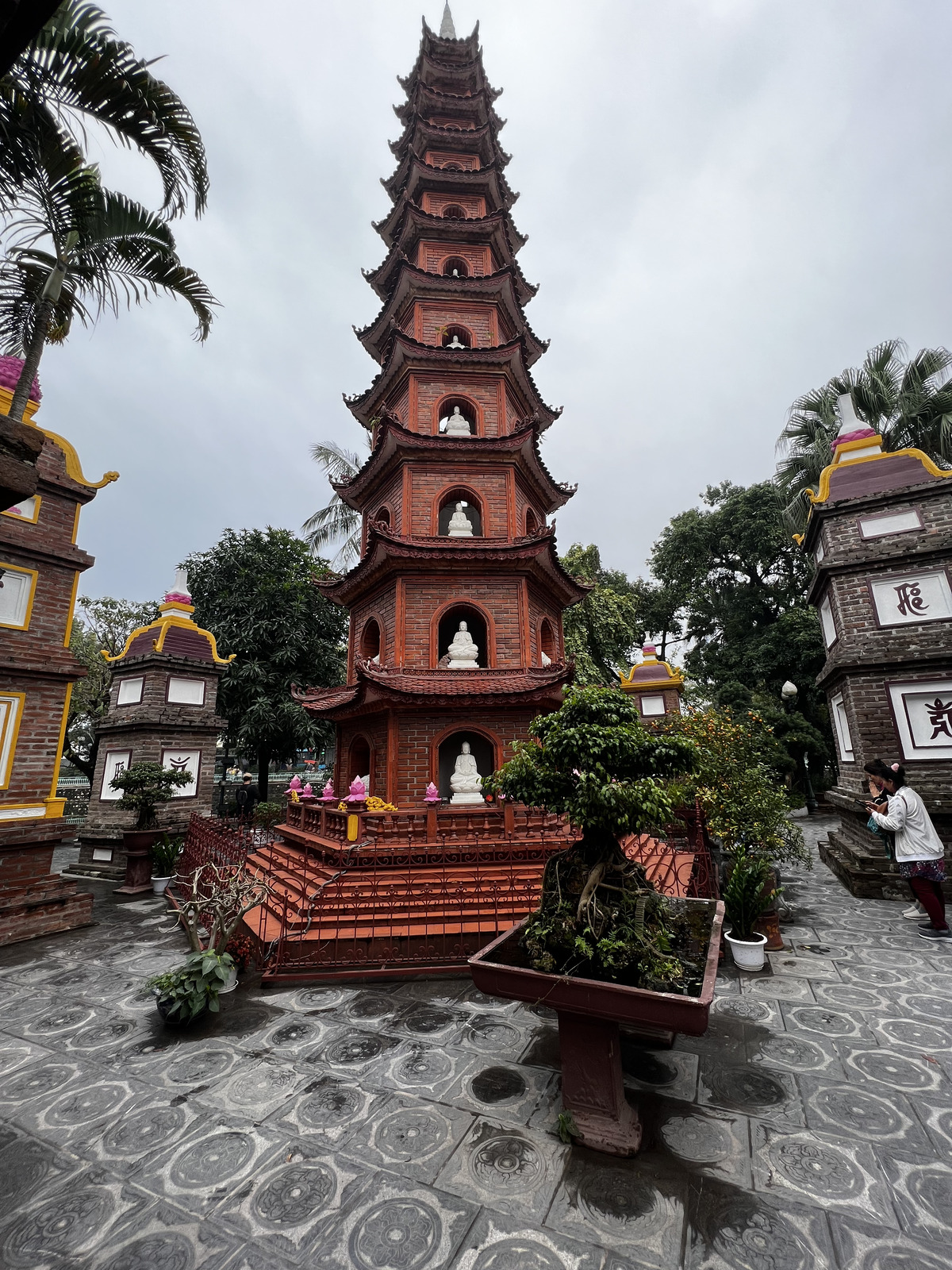 Picture Vietnam Hanoi Tran Quoc Pagoda 2024-01 3 - View Tran Quoc Pagoda