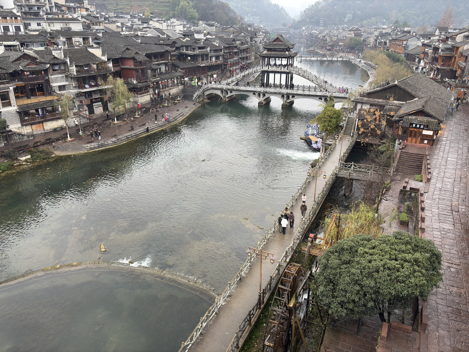Picture China Fenghuang Ancient City 2026-01 115 - Road Fenghuang Ancient City