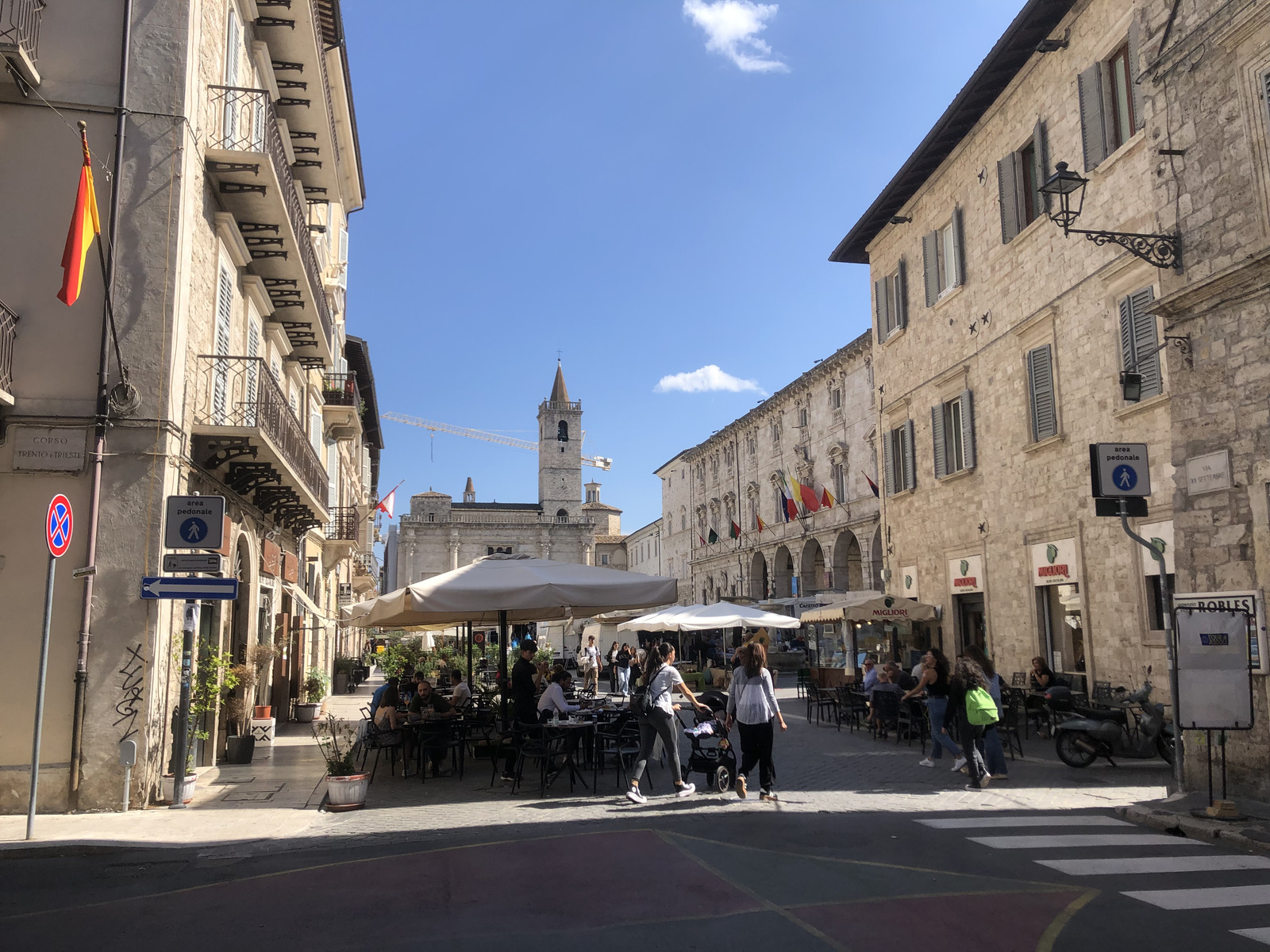 Picture Italy Ascoli Piceno 2024-09 23 - Perspective Ascoli Piceno