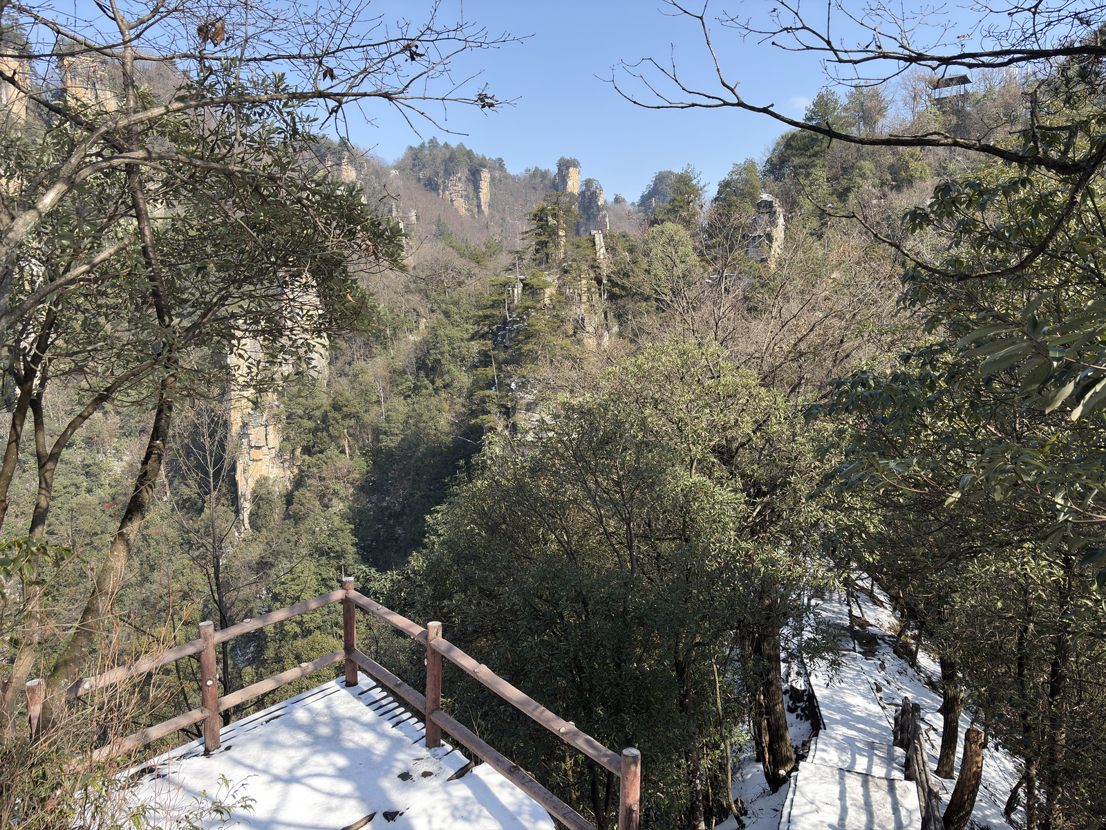 Picture China Zhangjiajie Tianzi Mountrain 2026-01 229 - Map Tianzi Mountrain