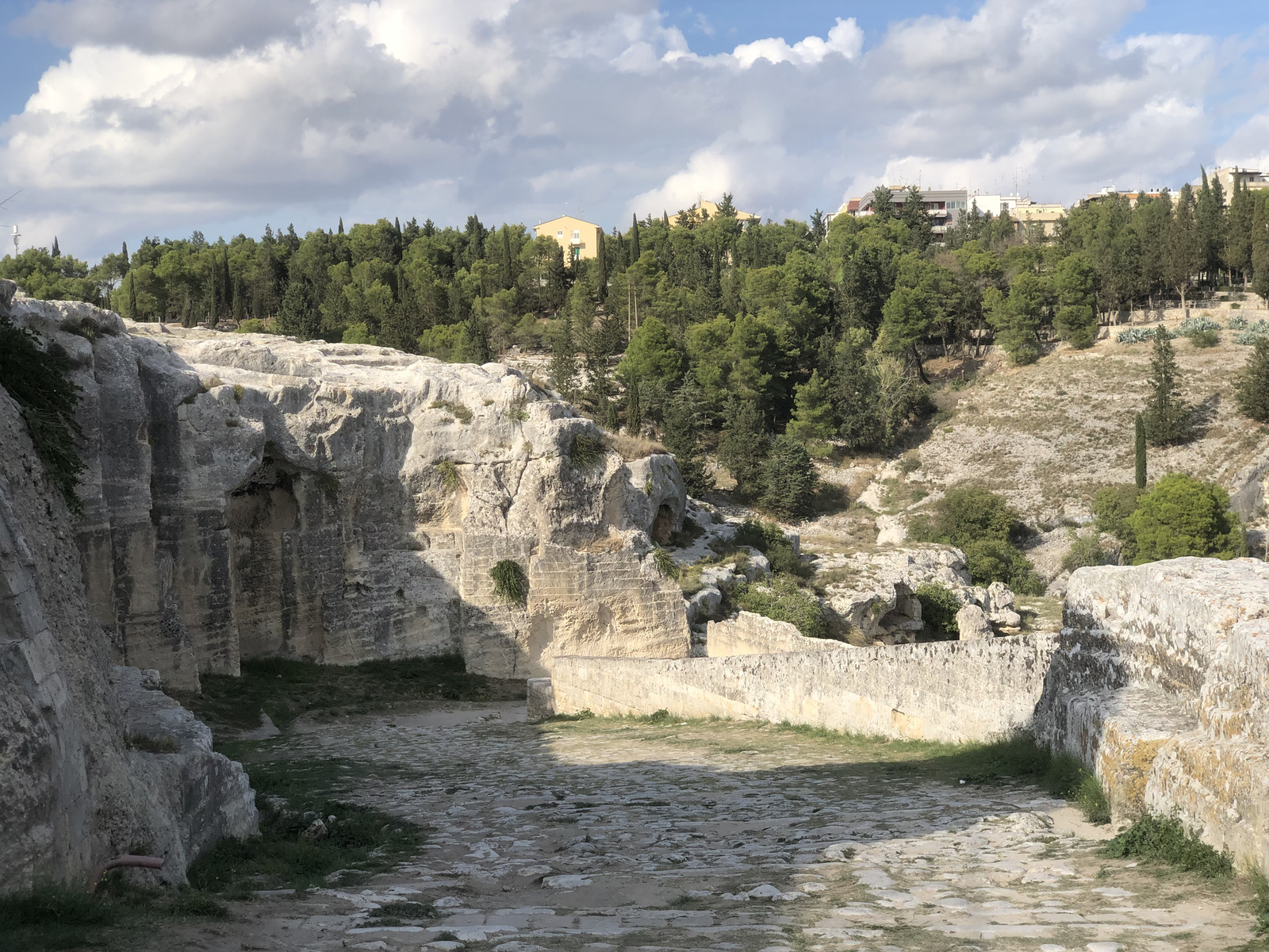 Picture Italy Gravina in Puglia 2024-09 30 - Store Gravina in Puglia