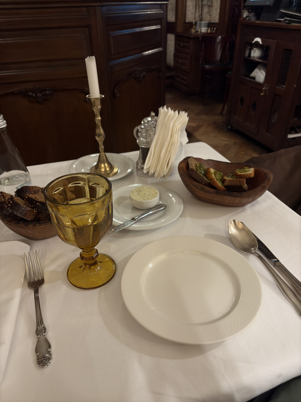 Picture Ukraine Lviv Restaurants 2024-10 42 - Discover Restaurants