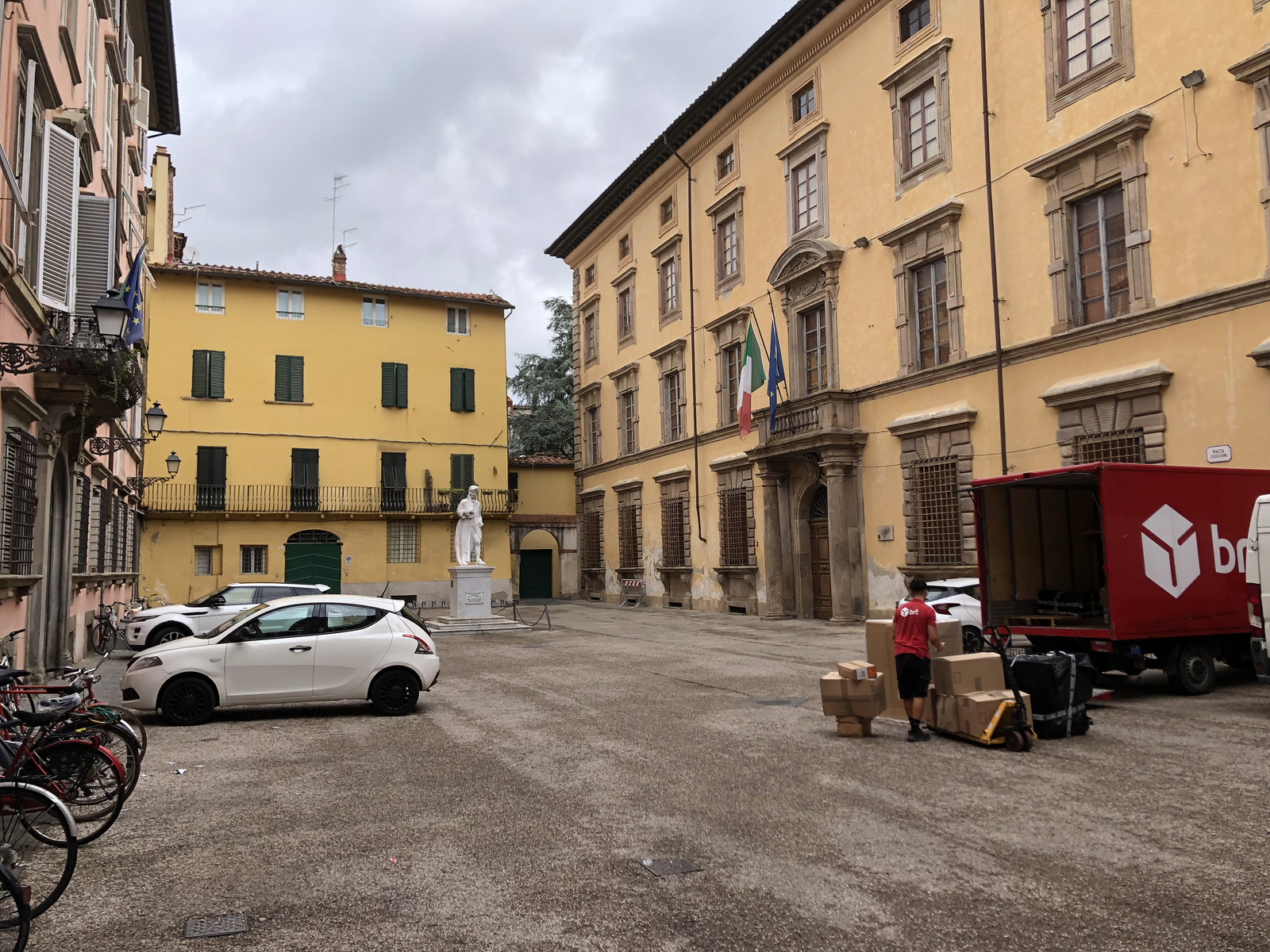 Picture Italy Lucques 2024-09 46 - Car Rental Lucques