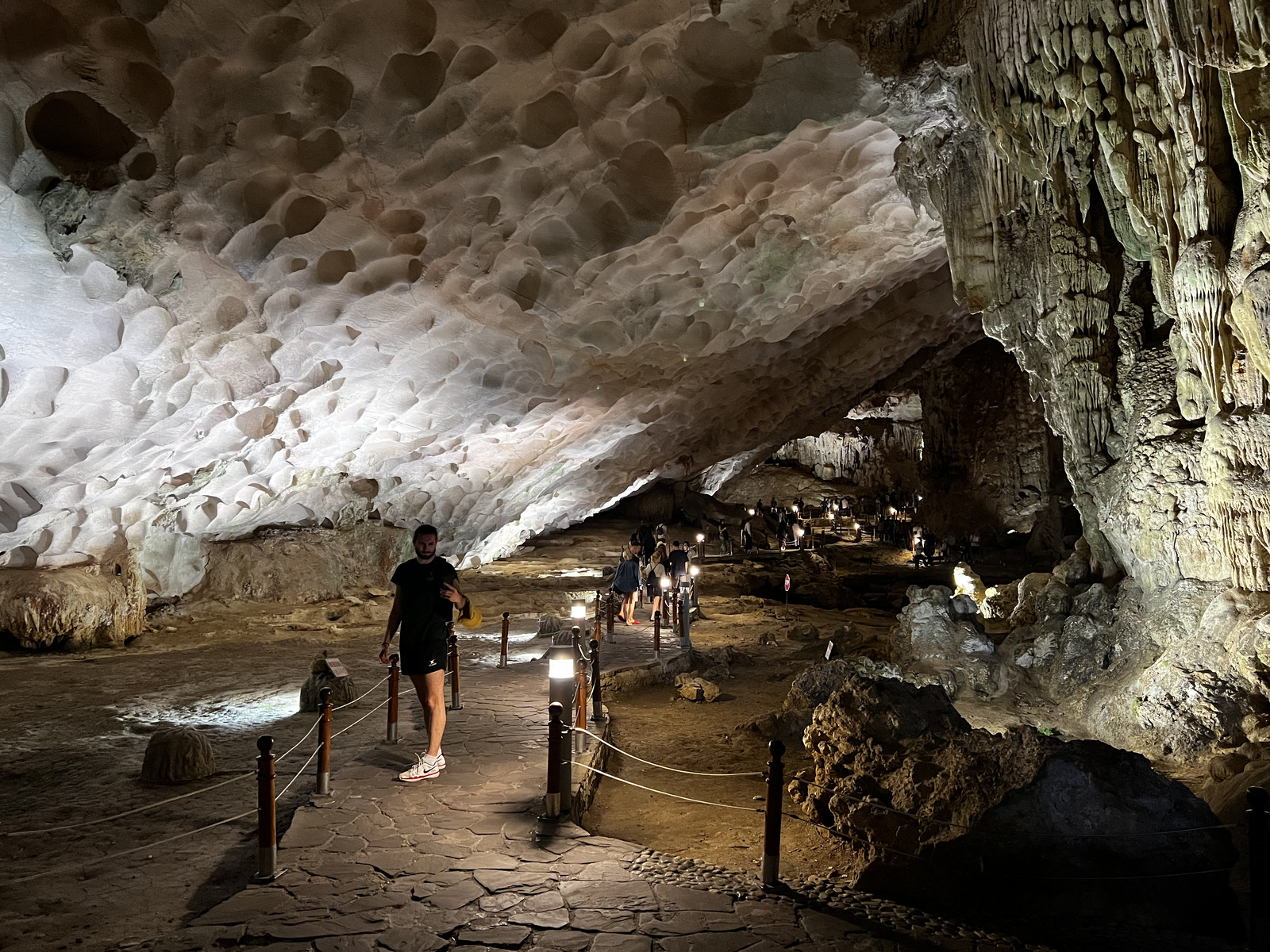 Picture Vietnam Ha Long Bay Sung Sot Cave 2024-01 23 - Map Sung Sot Cave
