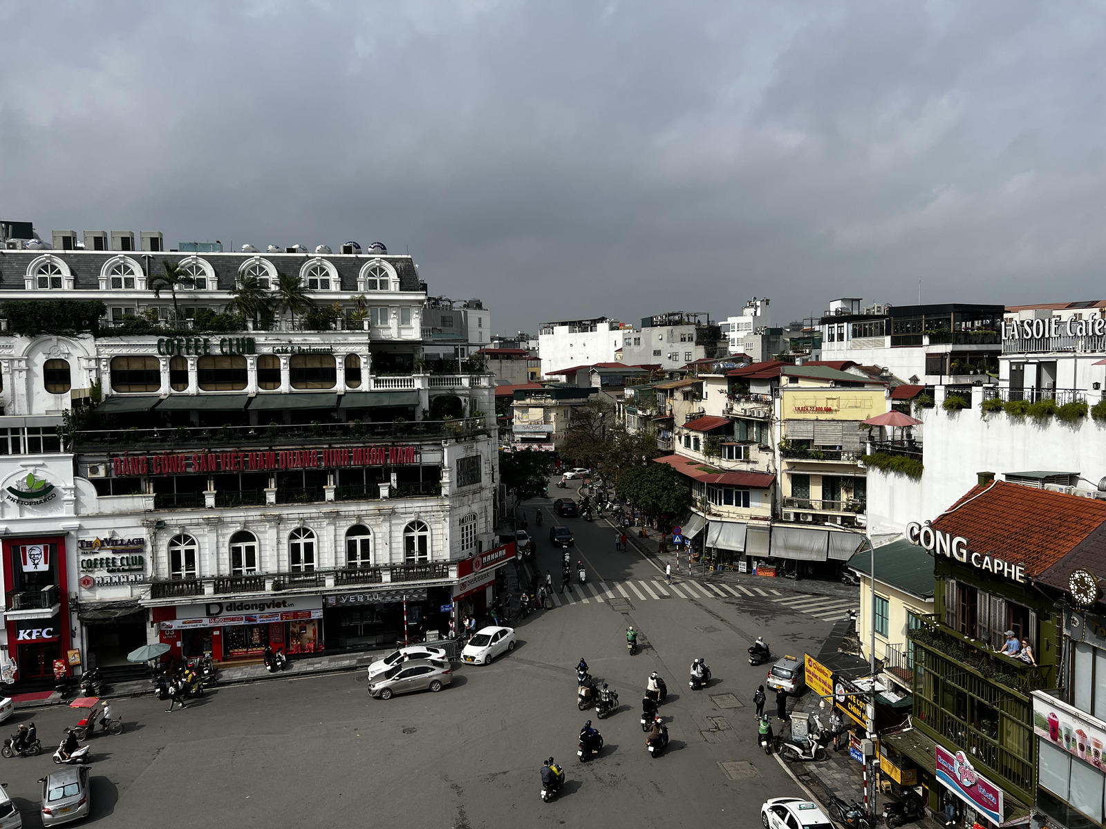 Picture Vietnam Hanoi Hoan Kiem Lake 2024-01 39 - Pictures Hoan Kiem Lake