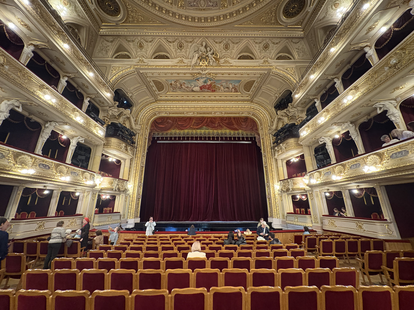 Picture Ukraine Lviv 2025-04 326 - Photographers Lviv